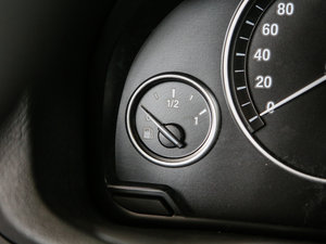 2017xDrive20i M\ п؅^