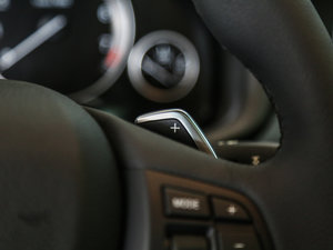 2017xDrive20i M\ п؅^