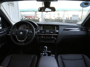 2017xDrive20i M\ п؅^