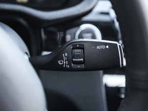 2017xDrive20i M\ п؅^