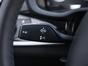 2017xDrive20i M\ п؅^