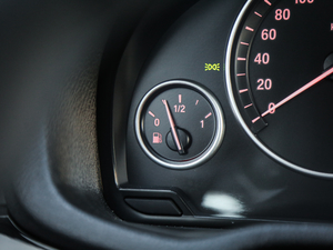 2017xDrive20i M\ п؅^