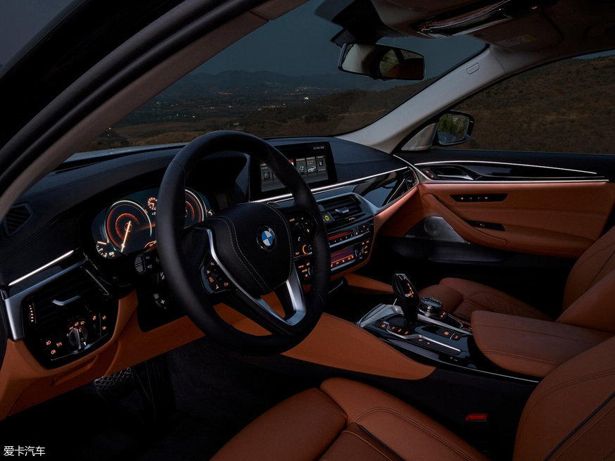 2017R5ϵ(M) 530d xDrive