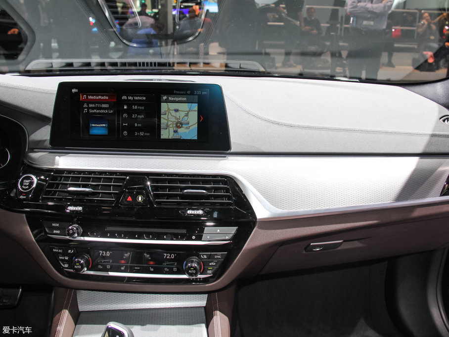 2017R5ϵ(M(jn)) M550i xDrive