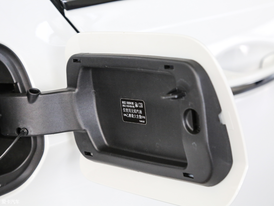 2017R5ϵ(M) 525i M\b