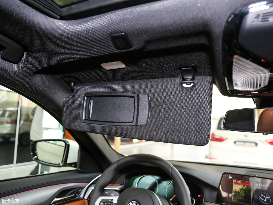 2017R5ϵ(M(jn)) 525i M\(yn)b