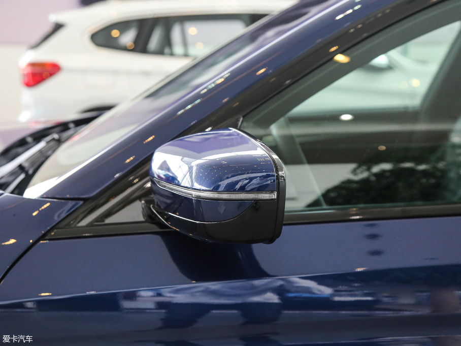 2017R5ϵ(M(jn)) 525i M\(yn)(dng)b