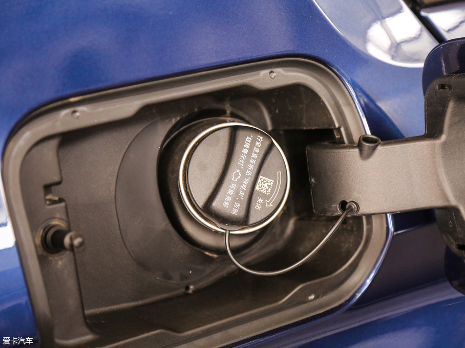 2017R5ϵ(M) 525i M\b