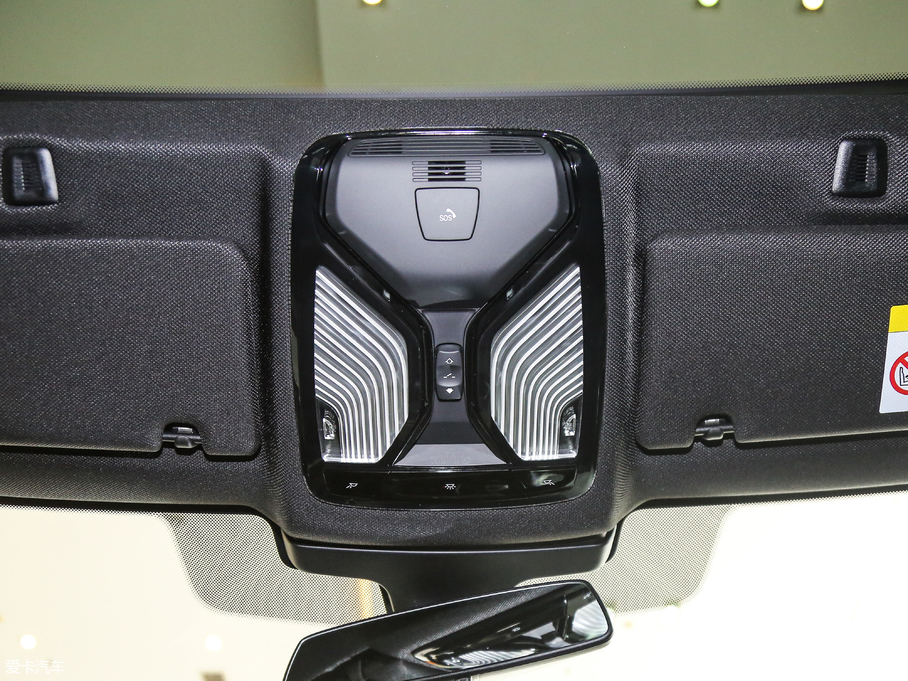 2017R5ϵ(M) 525i M\b