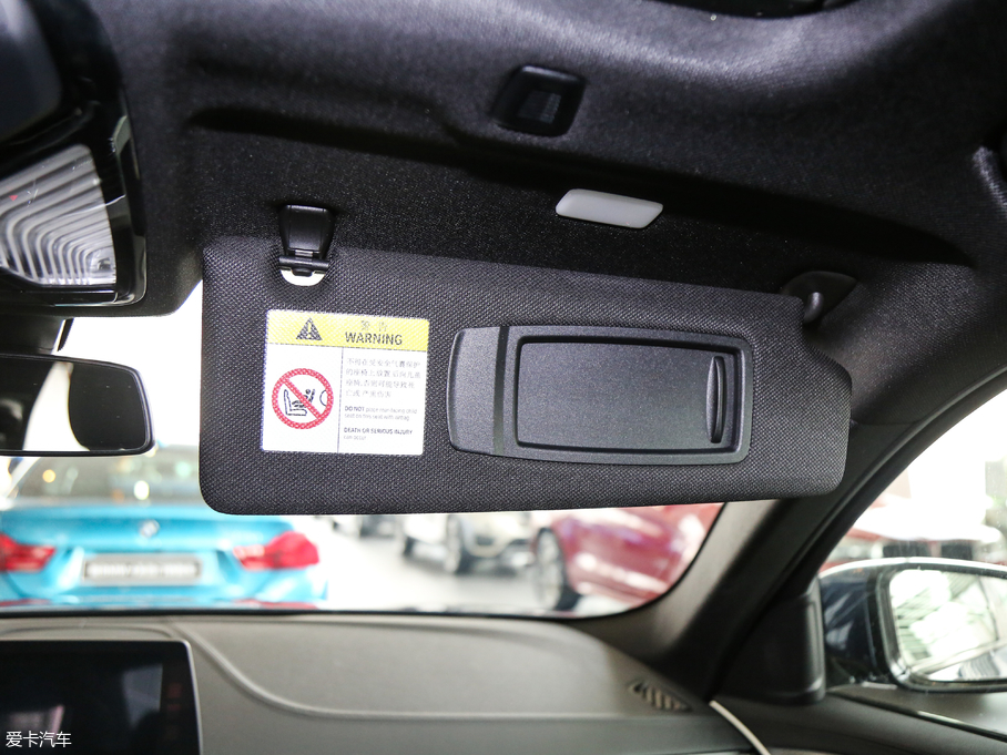 2017R5ϵ(M) 525i M\b