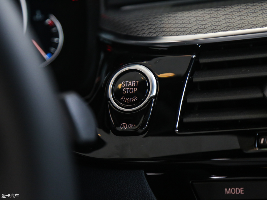 2017R5ϵ(M(jn)) 525i M\(yn)(dng)b