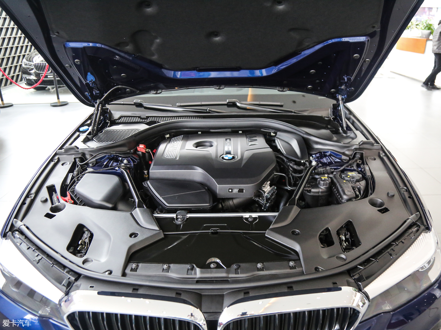 2017R5ϵ(M(jn)) 525i M\(yn)(dng)b