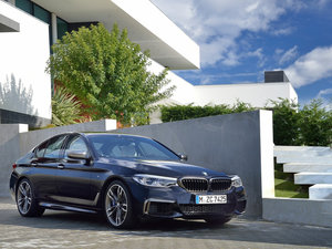 2017M550i xDrive w^
