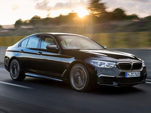 2017M550i xDrive w^