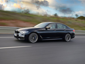 2017M550i xDrive w^