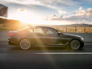 2017M550i xDrive w^