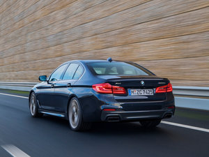 2017M550i xDrive w^