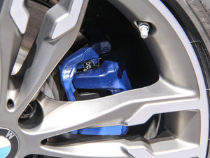 2017款M550i xDrive 细节外观