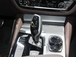 2017M550i xDrive п؅^