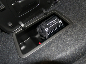 2017525i M\(yn)(dng)b g