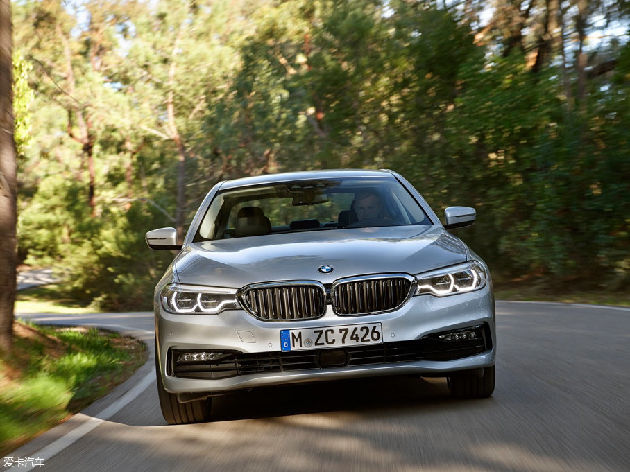 2017R5ϵʽτ(M) 530e iPerformance