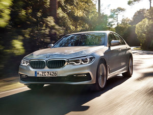 2017530e iPerformance w^