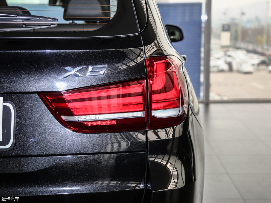 2017RX5(M) xDrive28i