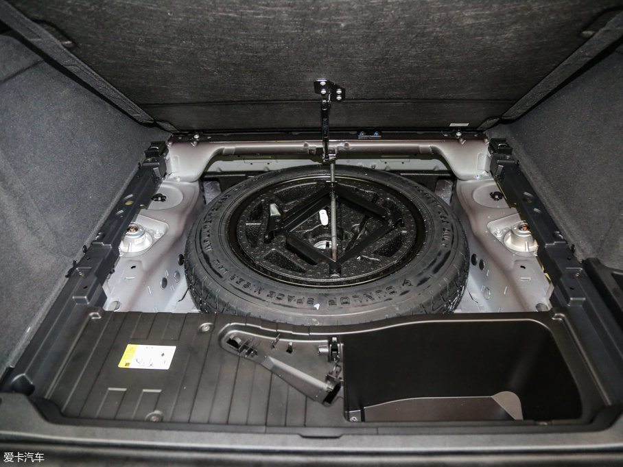 2017RX5(M) xDrive28i