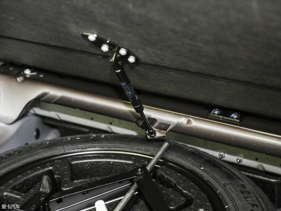 2017RX5(M(jn)) xDrive28i