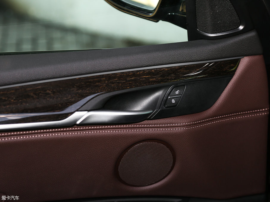 2017RX5(M) xDrive35i M\