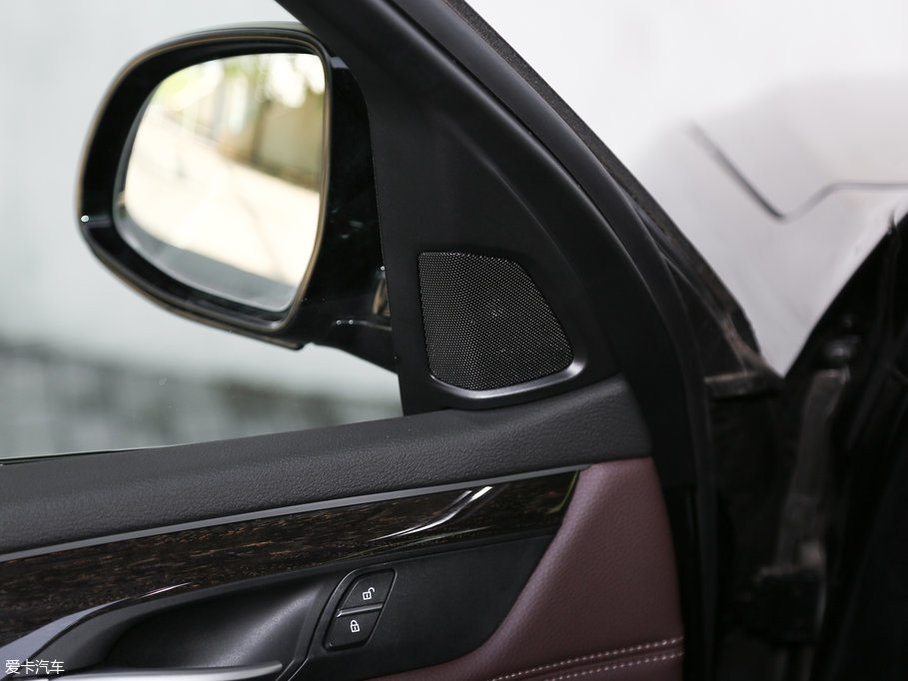 2017RX5(M) xDrive35i M\