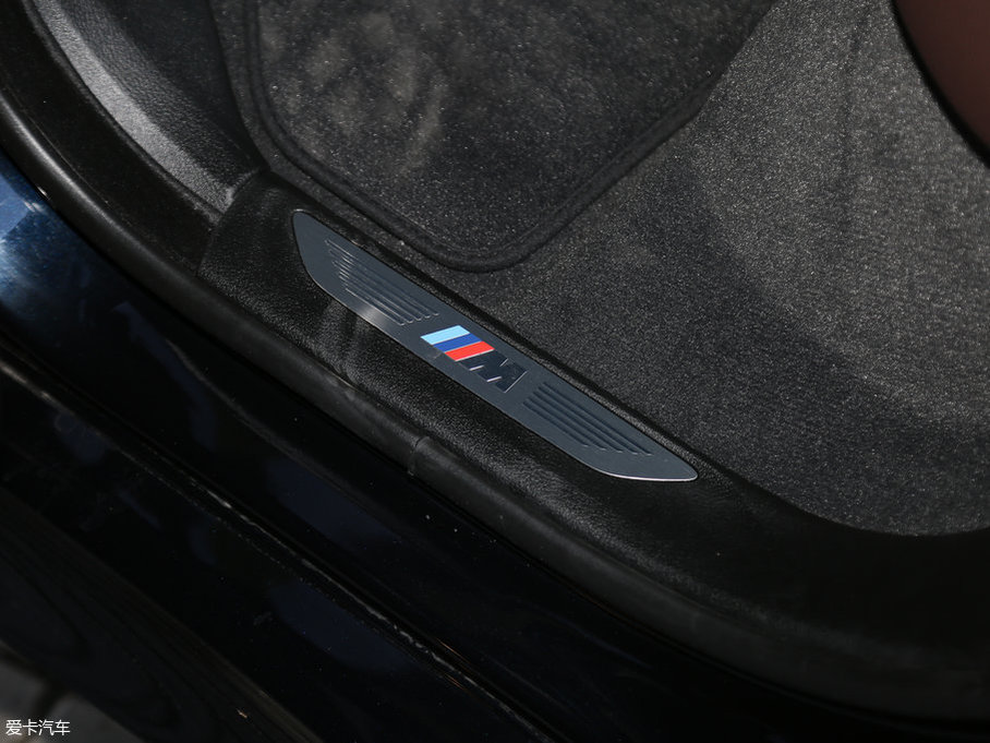 2017RX5(M) xDrive35i M\