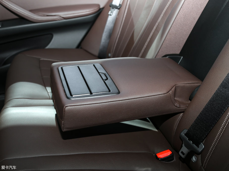 2017RX5(M) xDrive35i M\