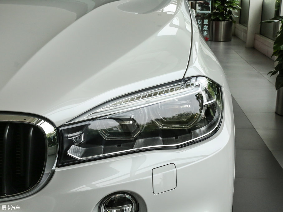 2017RX5(M) xDrive35i I