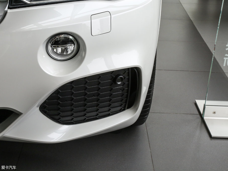 2017RX5(M) xDrive35i I