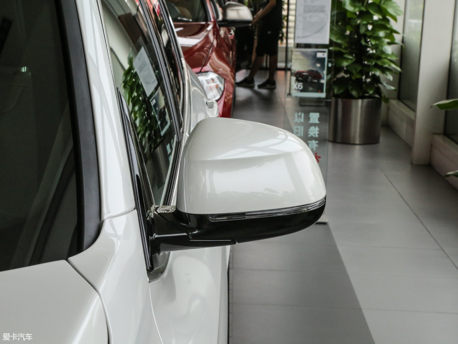 2017RX5(M) xDrive35i I