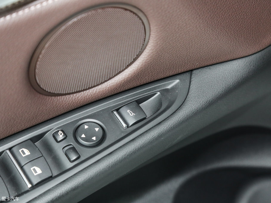 2017RX5(M) xDrive35i I