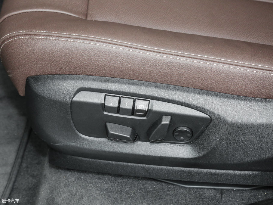 2017RX5(M) xDrive35i I