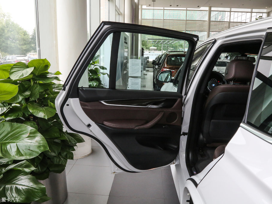 2017RX5(M) xDrive35i I