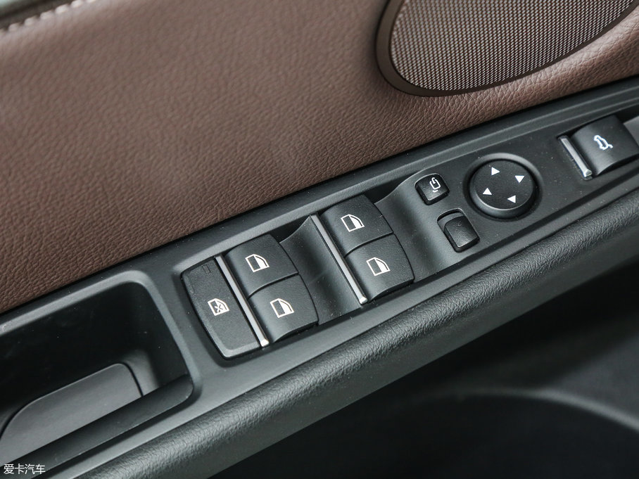 2017RX5(M) xDrive35i I