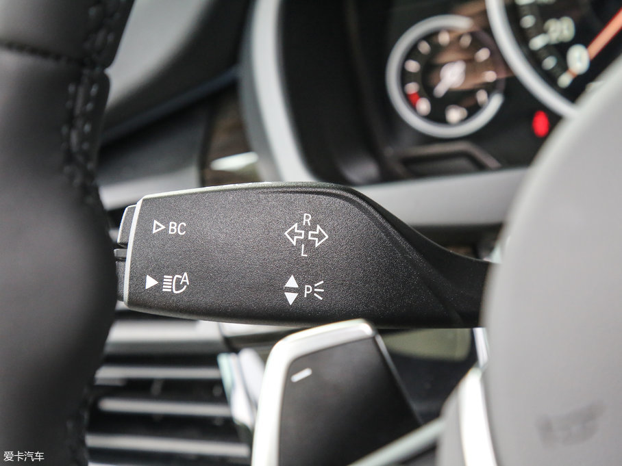 2017RX5(M) xDrive35i I