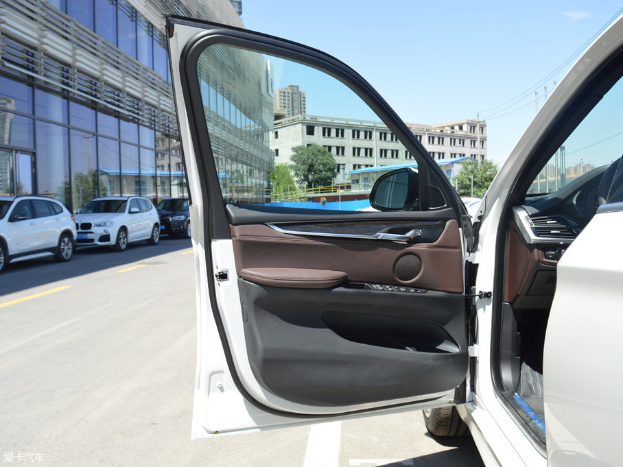 2017RX5(M(jn)) xDrive35i M\(yn)(dng)A