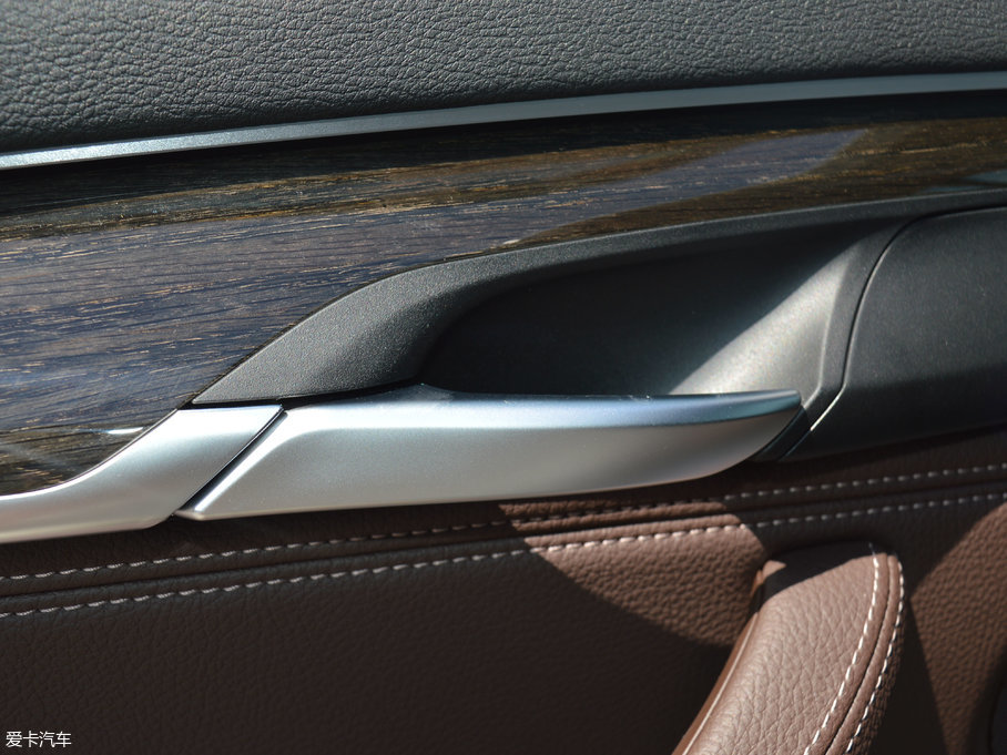 2017RX5(M) xDrive35i M\ӺA