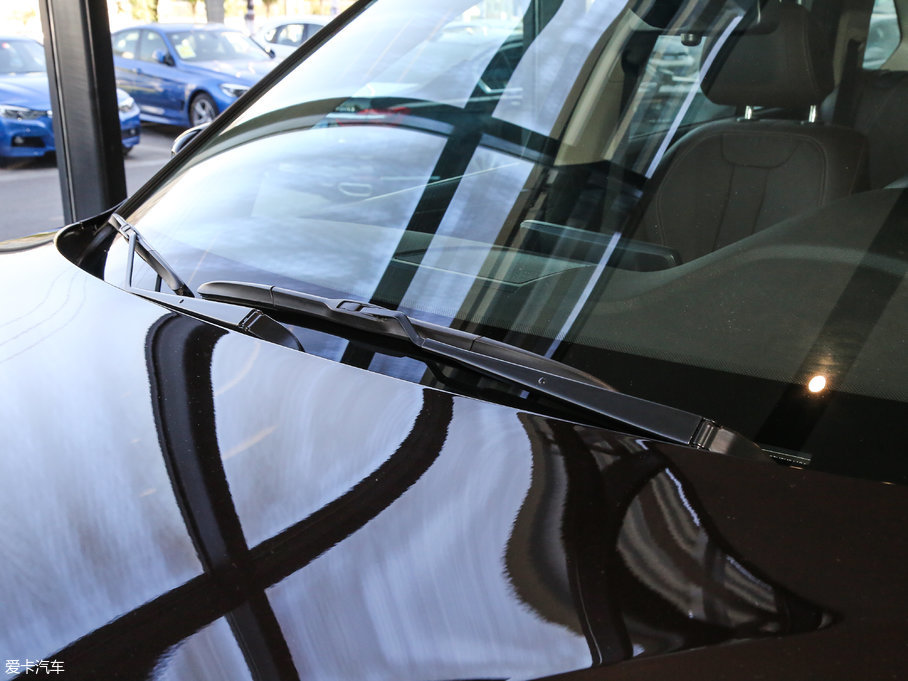 2017RX5(M) xDrive35i A