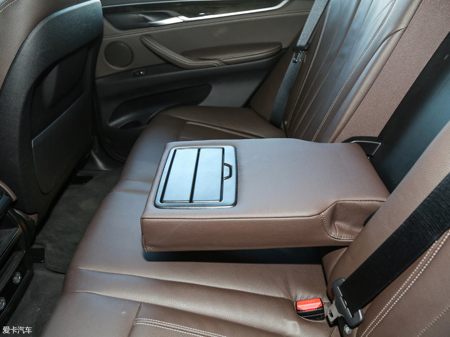 2017RX5(M) xDrive35i A