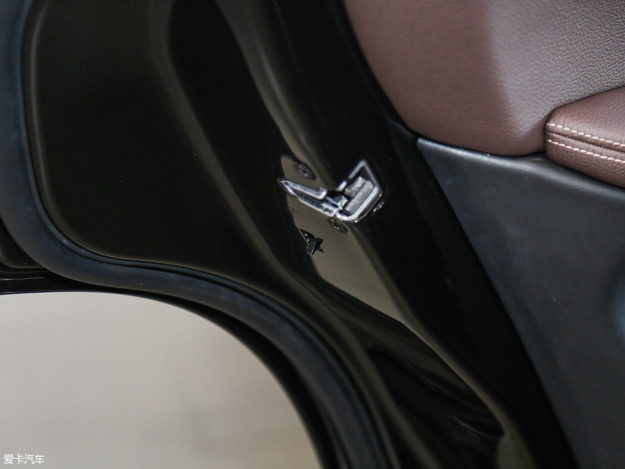 2017RX5(M) xDrive35i A