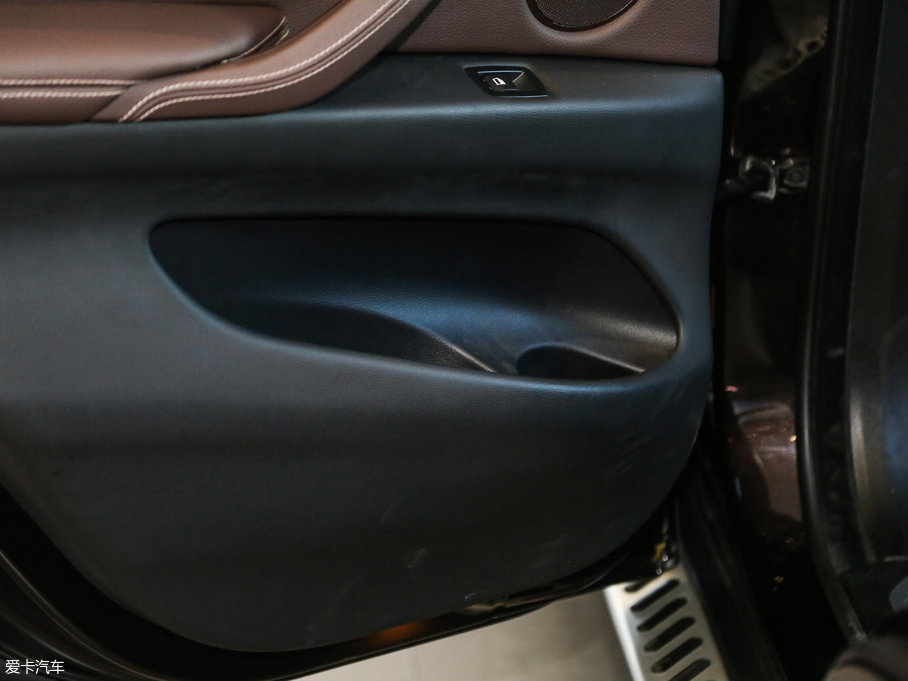 2017RX5(M) xDrive35i A