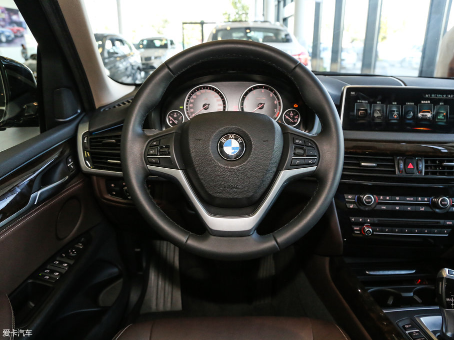 2017RX5(M) xDrive35i A