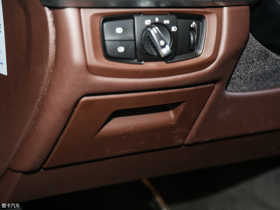 2017RX5(M) xDrive35i A