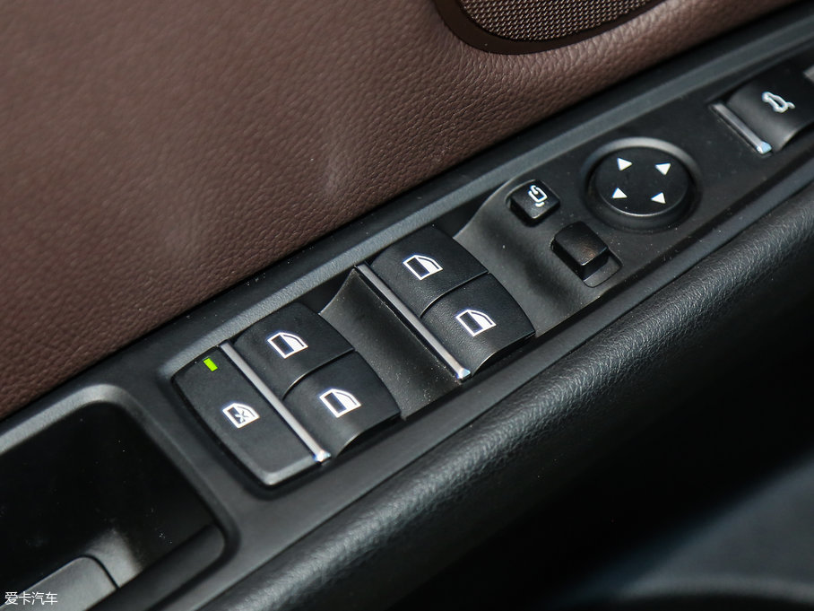 2017RX5(M) xDrive35i A